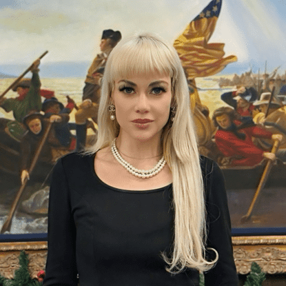 Channy  Russell Photo